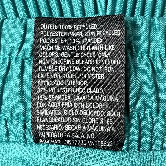 All In Motion Emerald Green Pleated Lined Shorts Women's M High Rise Athletic EC - Picture 3 of 5